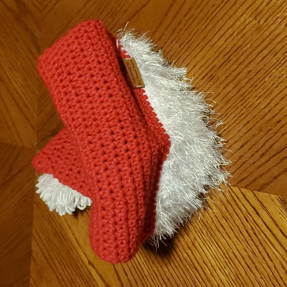 Handmade Santa 🎅 hat . - Picture 5 of 5